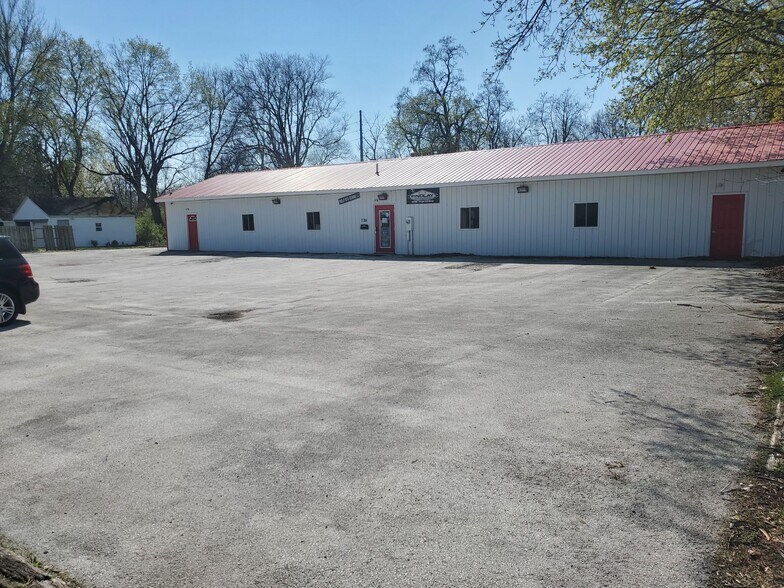 More Photos Of 726 S Blanchard St, Findlay Carwash For Sale