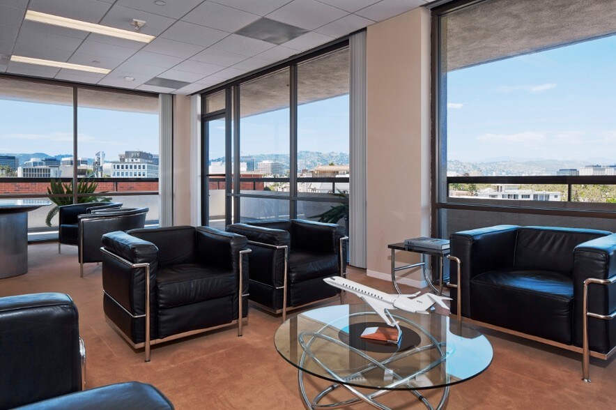 More Photos Of 405 S Beverly Dr, Beverly Hills Loft Creative Space For Lease