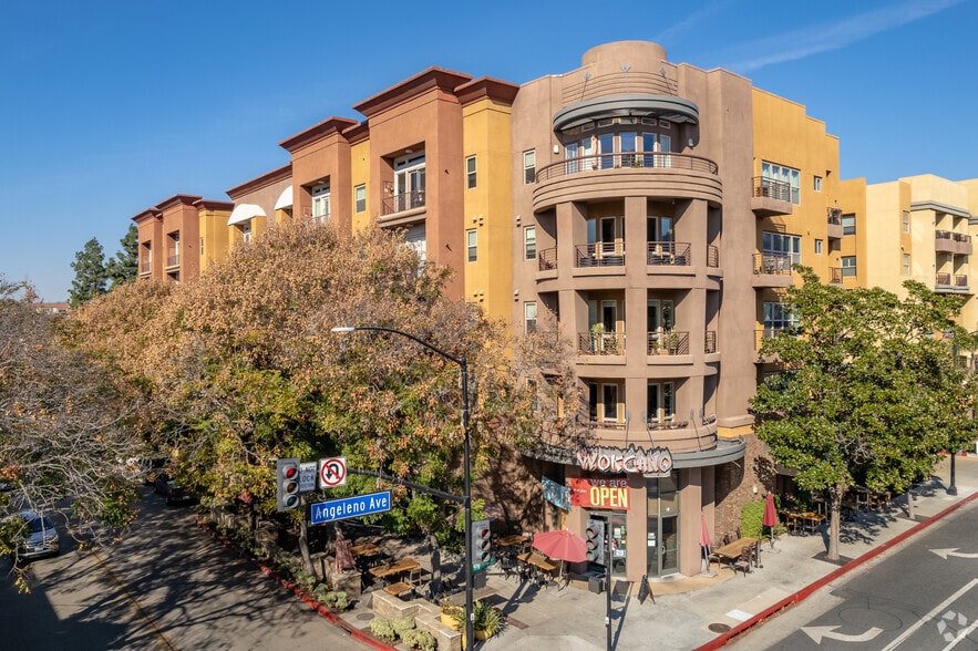 Primary Photo Of 150 S San Fernando Blvd, Burbank Apartments For Lease