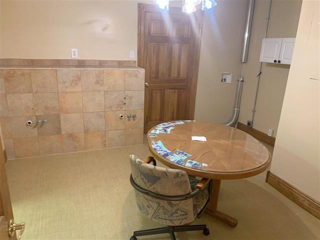 More Photos Of 224 S 5th St, Richmond Medical For Sale