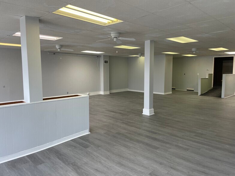More Photos Of 2 S West Blvd, Newfield Storefront Retail Office For Lease