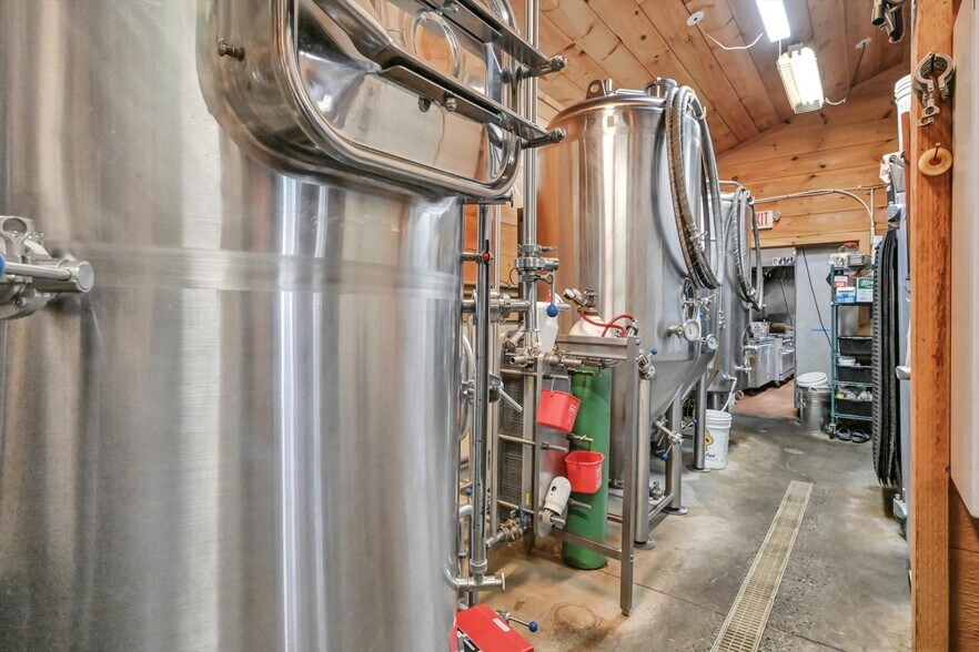 More Photos Of 301 W Main St, Ephrata Hospitality For Sale