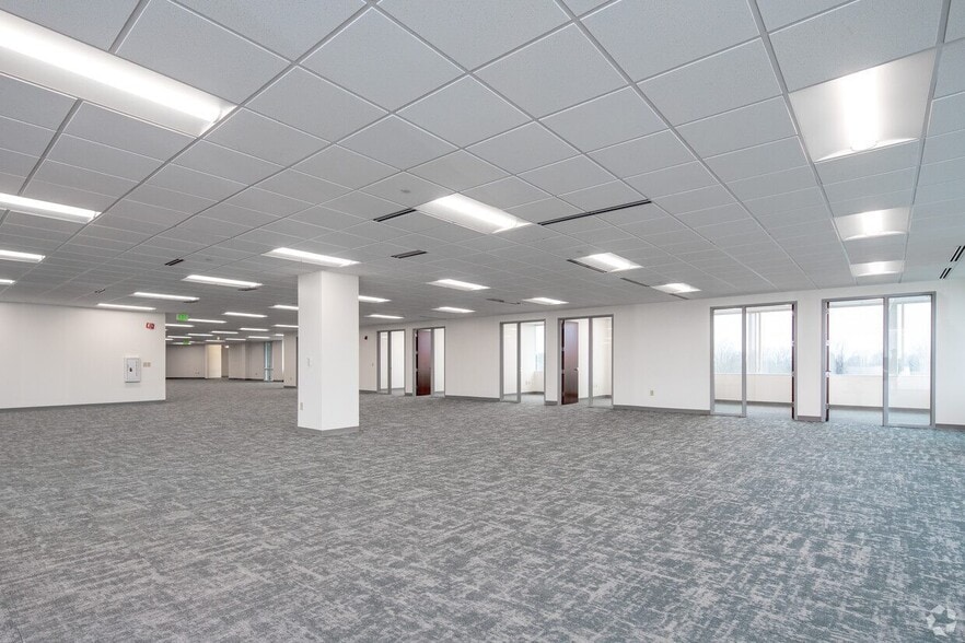 More Photos Of 801 Corporate Center Dr, Raleigh Office Residential For Lease