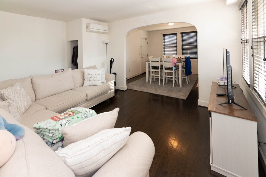 More Photos Of , Arbutus Multifamily For Sale