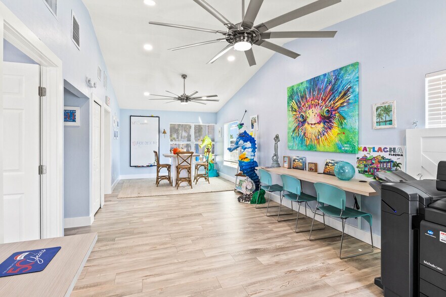 More Photos Of 4574 Pine Island Rd NW, Matlacha Office For Sale