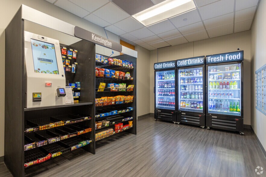 More Photos Of 1650 Highway 6, Sugar Land Unknown For Lease