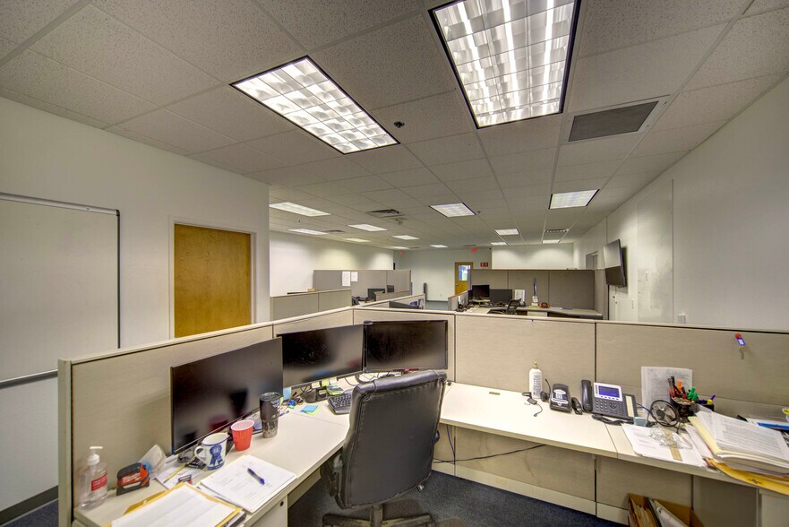 More Photos Of 1065 Marauder St, Chico Manufacturing For Sale