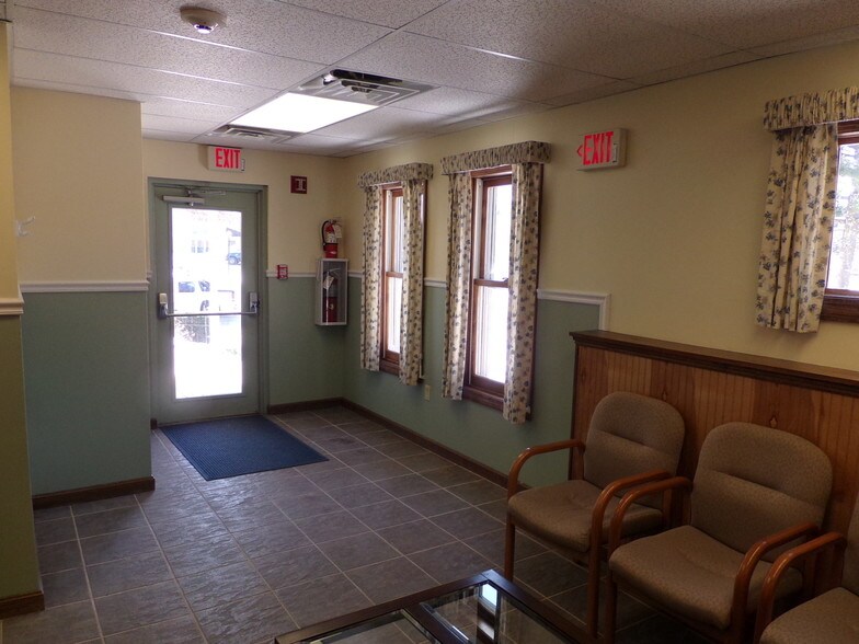 More Photos Of 401 Gilford Ave, Gilford Medical For Sale