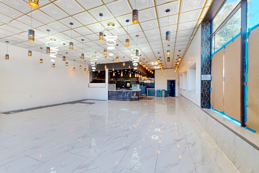 More Photos Of 3300 Adeline St, Berkeley Storefront For Lease