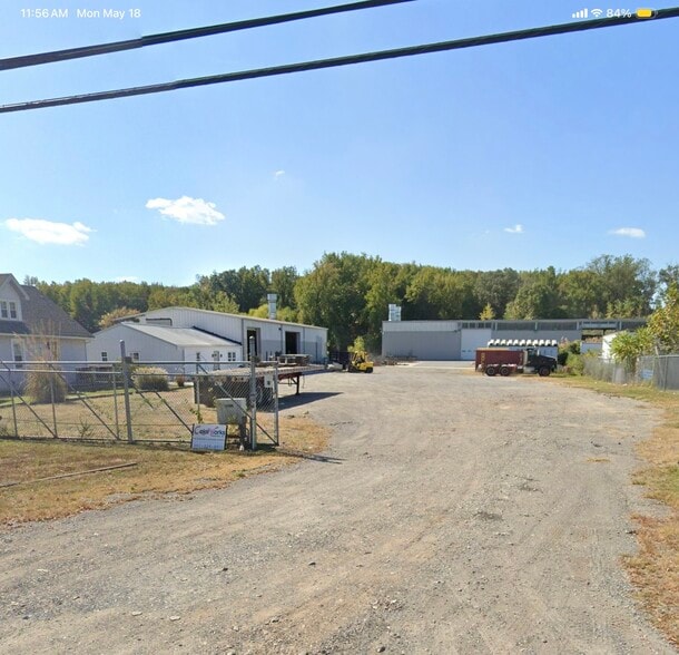 Primary Photo Of 734 Grantham Ln, New Castle Warehouse For Lease