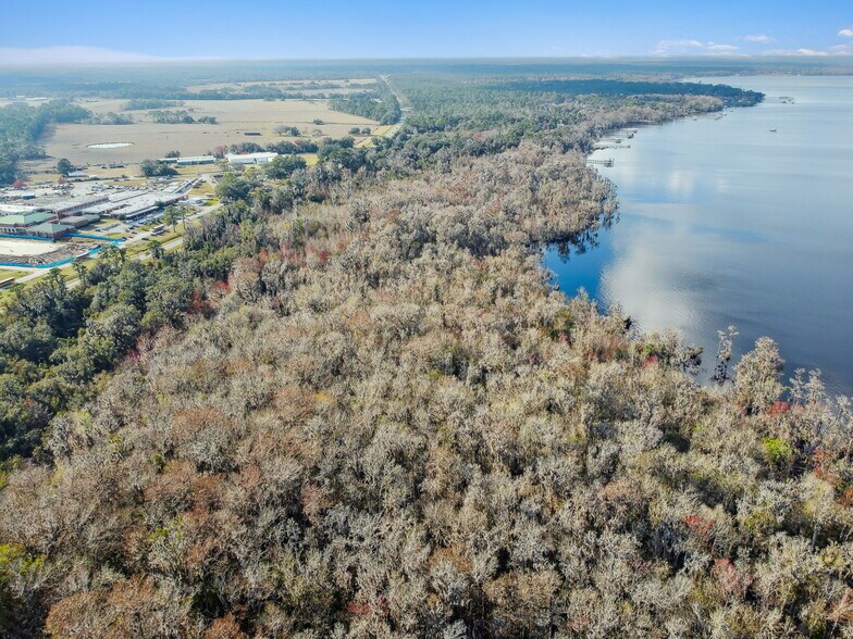 More Photos Of 106 Union Ave, Crescent City Land For Sale