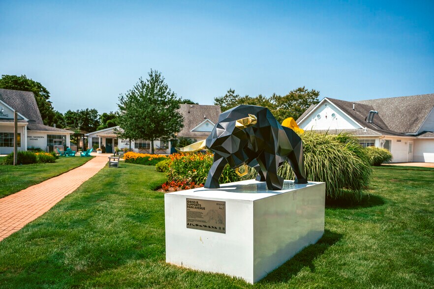 More Photos Of 760 Montauk Hwy, Water Mill Unknown For Lease