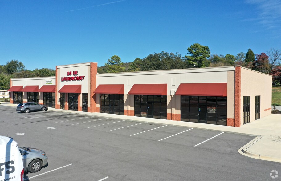 More Photos Of 11823 Memorial Pky, Huntsville Storefront Retail Office For Lease