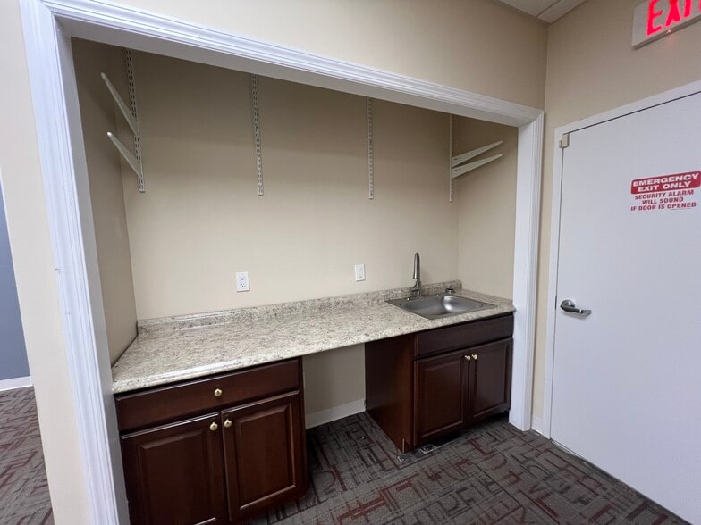 More Photos Of 4230-4236 Merrick Rd, Massapequa Storefront Retail Residential For Sale