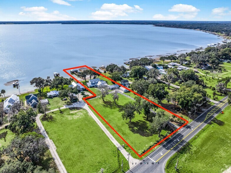 More Photos Of 12730 E Highway 25, Ocklawaha Specialty For Sale