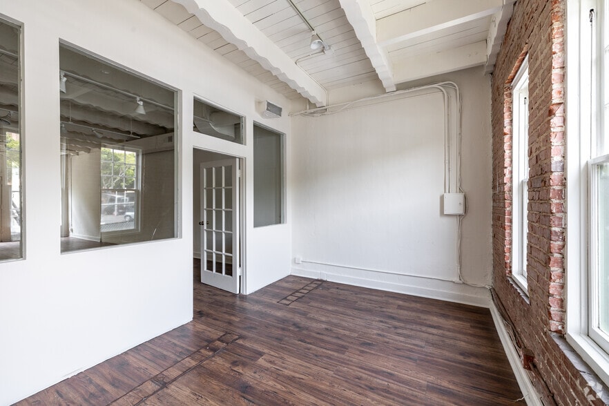 More Photos Of 672 S La Fayette Park Pl, Los Angeles Loft Creative Space For Lease