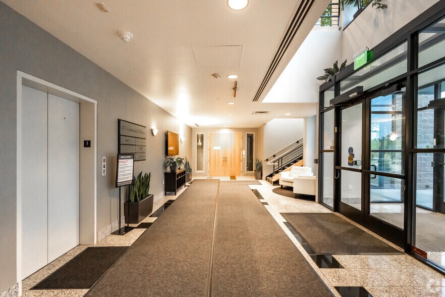 More Photos Of 371 Centennial Pky, Louisville Office For Lease