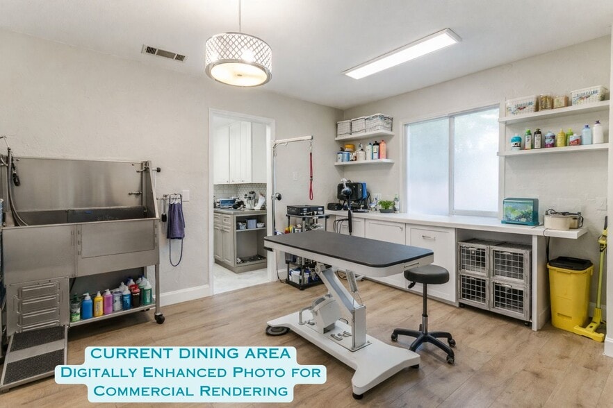 More Photos Of 128 Taylor St, Keller Flex For Sale