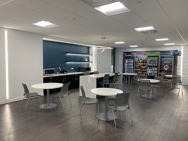 More Photos Of 3701 Algonquin Rd, Rolling Meadows Office For Sale