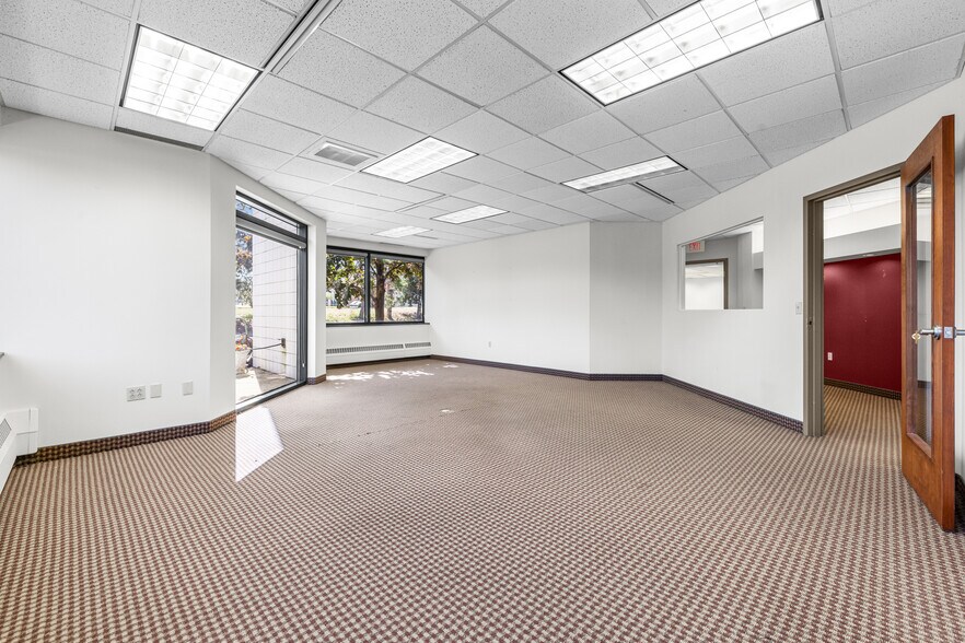 More Photos Of 24610 Detroit Rd, Westlake Office For Sale