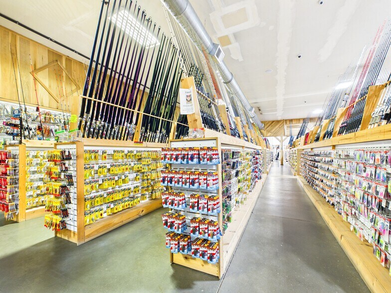 More Photos Of 13520 Emerson Ave, Williamstown General Retail For Sale