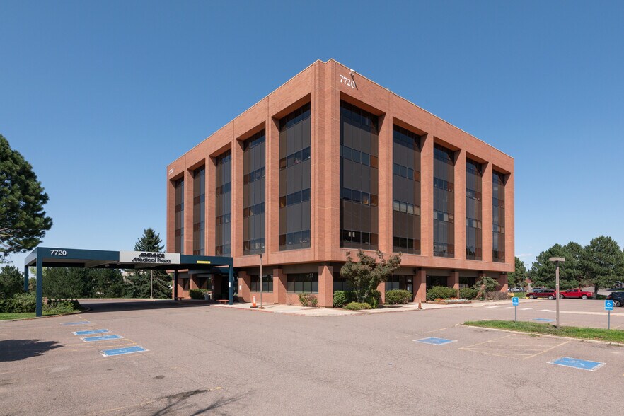 More Photos Of 7720 S Broadway, Littleton Medical For Lease