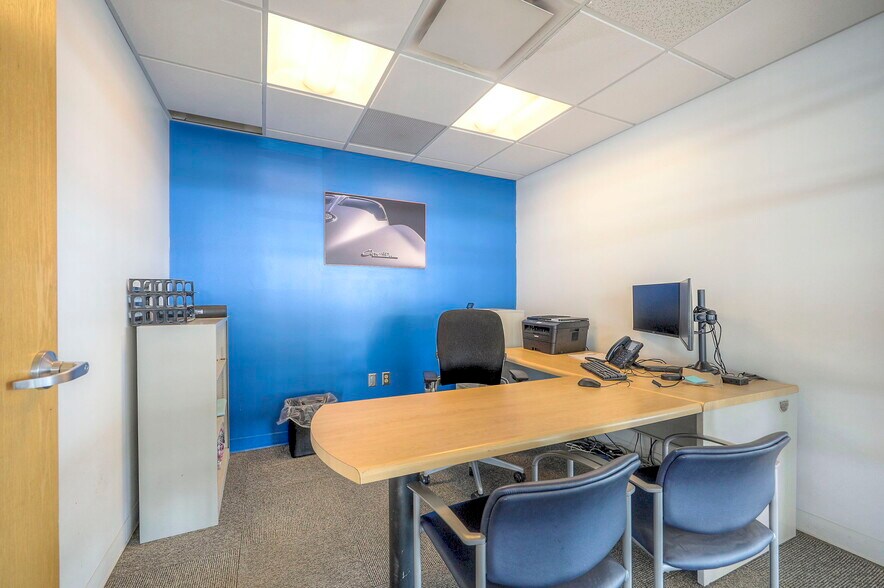 More Photos Of 3921 Frederick Ave, Saint Joseph General Retail For Sale