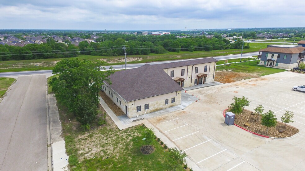 More Photos Of 3012 Barron Rd, College Station Office For Lease