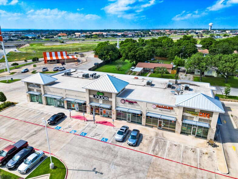 More Photos Of 6116 Lake Worth Blvd, Fort Worth Storefront Retail Office For Sale