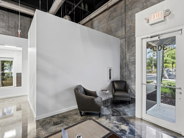 More Photos Of 15481 SW 12th St, Sunrise Flex For Sale