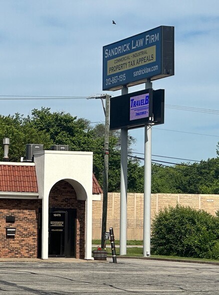 More Photos Of 16475 Van Dam Rd, South Holland Flex For Sale