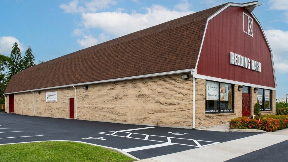 More Photos Of 2727 W Hillsboro Blvd, Deerfield Beach Storefront For Lease