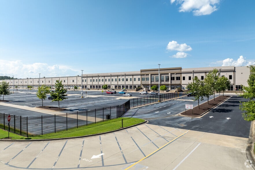 More Photos Of 4505 Derrick Industrial Pky, Atlanta Distribution For Lease