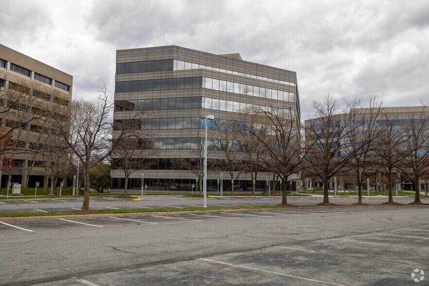 More Photos Of 2275 Research Blvd, Rockville Office For Lease