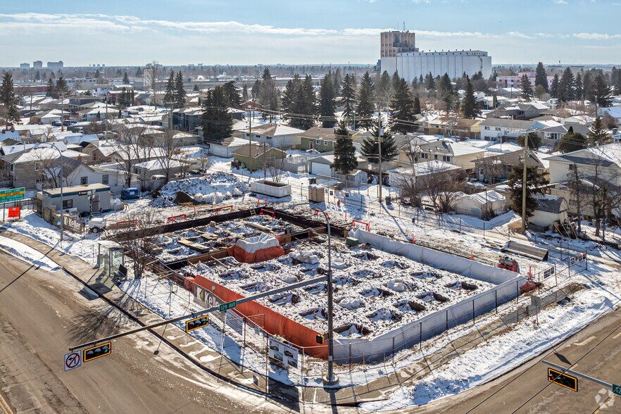 More Photos Of 12850 127 St NW, Edmonton Healthcare For Lease