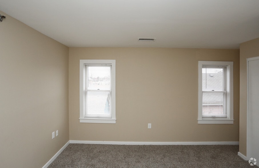 More Photos Of 550 Fletcher Ave, Indianapolis Apartments For Sale