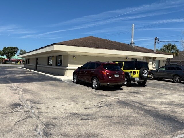 More Photos Of 1264 Malabar Rd SE, Palm Bay Office For Sale