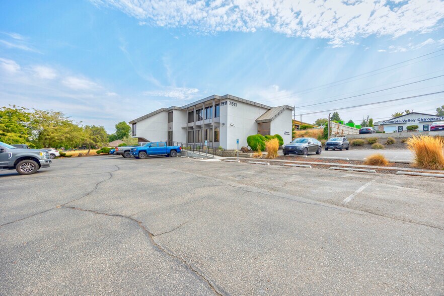 More Photos Of 7511 W Arrowhead Ave, Kennewick Office For Lease