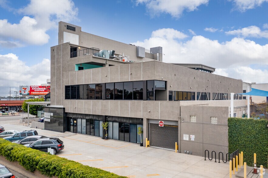 More Photos Of 11111 W Olympic Blvd, Los Angeles Unknown For Lease