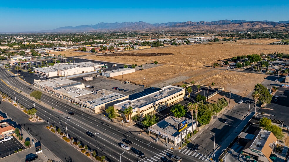 More Photos Of 310 E Palmdale Blvd, Palmdale Medical For Sale