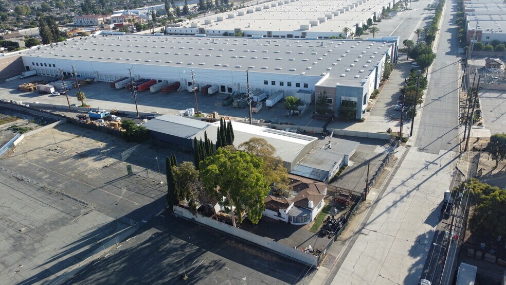 More Photos Of 1580 W 2nd St, Pomona Land For Lease