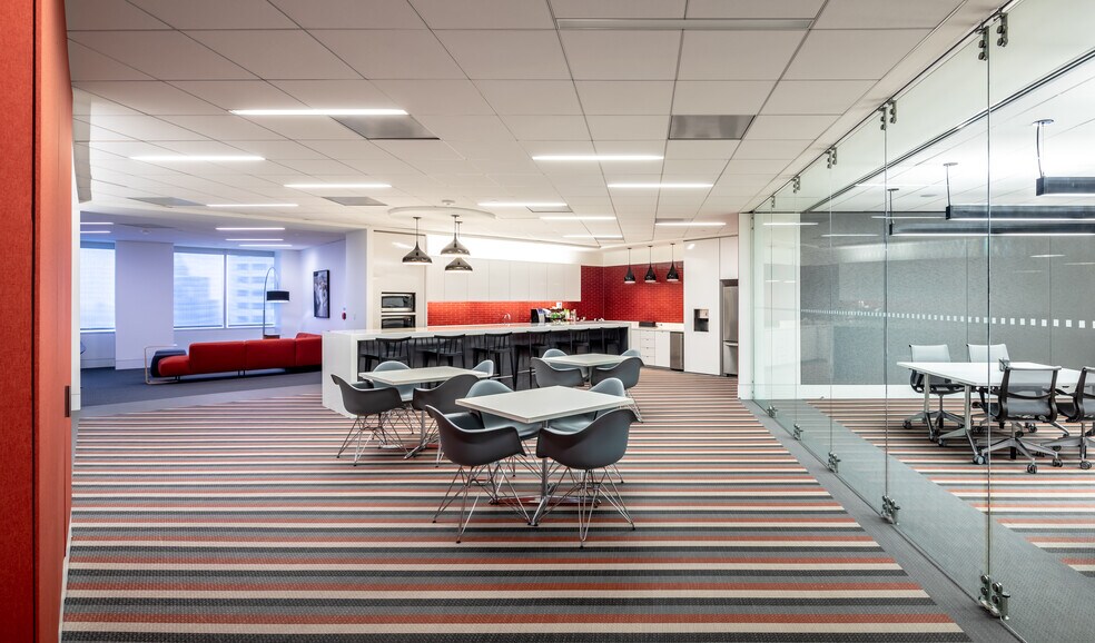 More Photos Of 1301 McKinney St, Houston Coworking Space