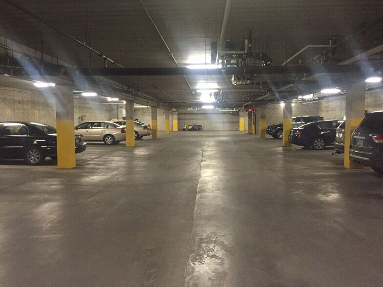 More Photos Of 121 4th St S, Moorhead Apartments For Lease