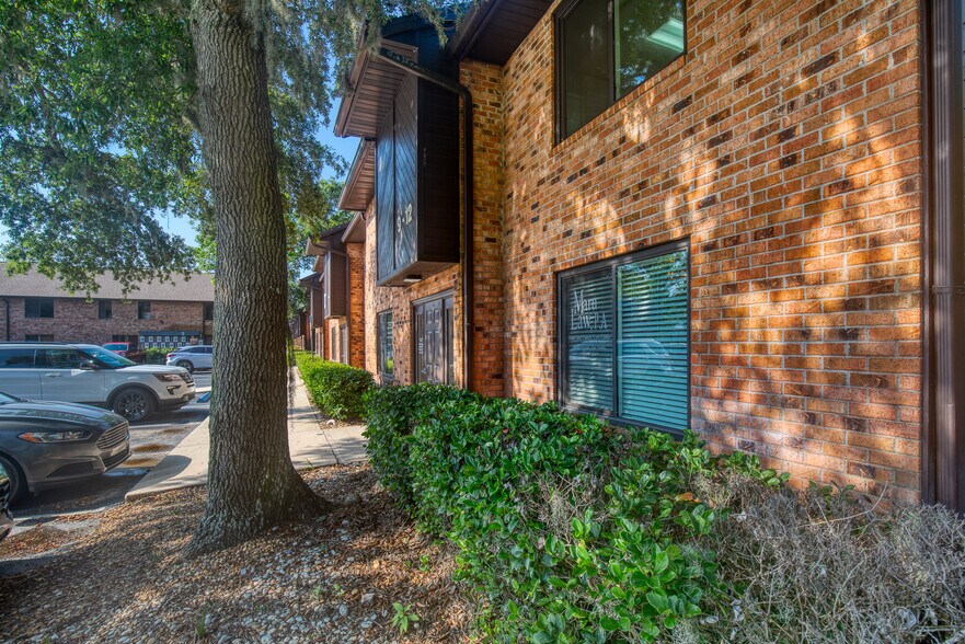 More Photos Of 555 W Granada Blvd, Ormond Beach Unknown For Lease