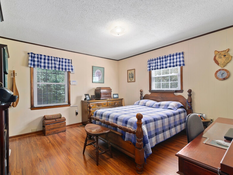 More Photos Of 371 Riverview Dr, Waynesville Manufactured Housing Mobile Home Park For Sale