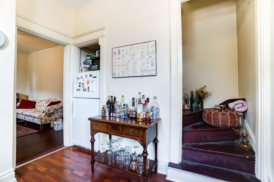 More Photos Of 1801 Chase Ave, Cincinnati Apartments For Sale