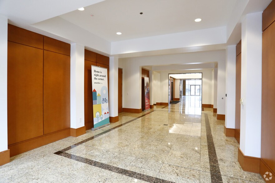 More Photos Of 8045 Arco Corporate Dr, Raleigh Office For Lease