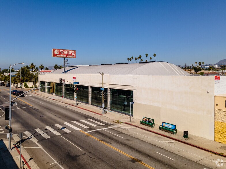 More Photos Of 4317 Beverly Blvd, Los Angeles Freestanding For Lease