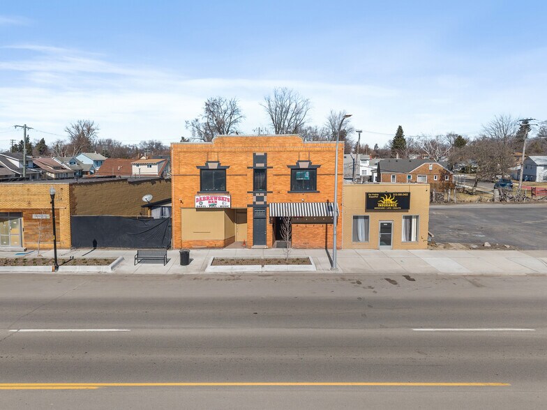 Primary Photo Of 220 Southfield Rd, Ecorse Storefront Retail Residential For Sale