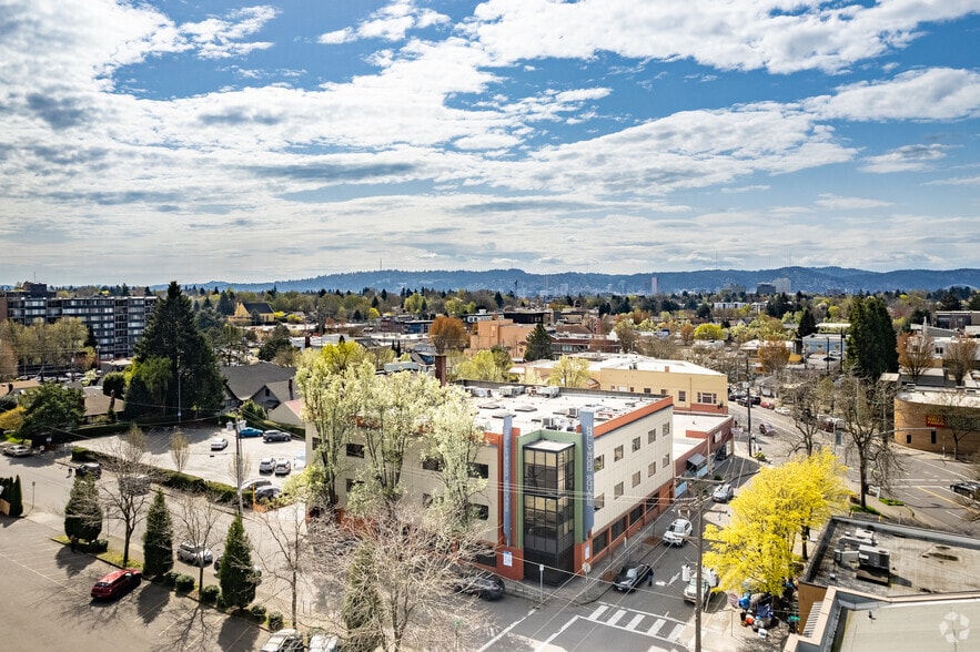 More Photos Of 1827 NE 44th Ave, Portland Office For Lease